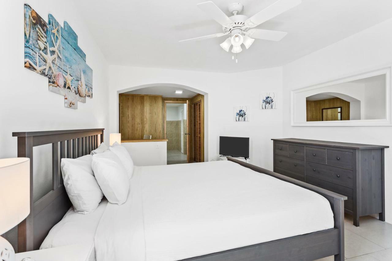 Turtle'S Nest Beach Resort Meads Bay Exterior foto